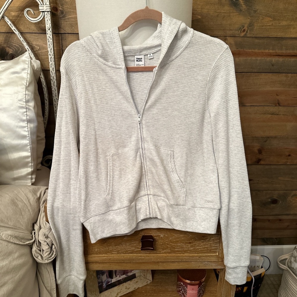 Aritzia TNA waffle zip up jacket